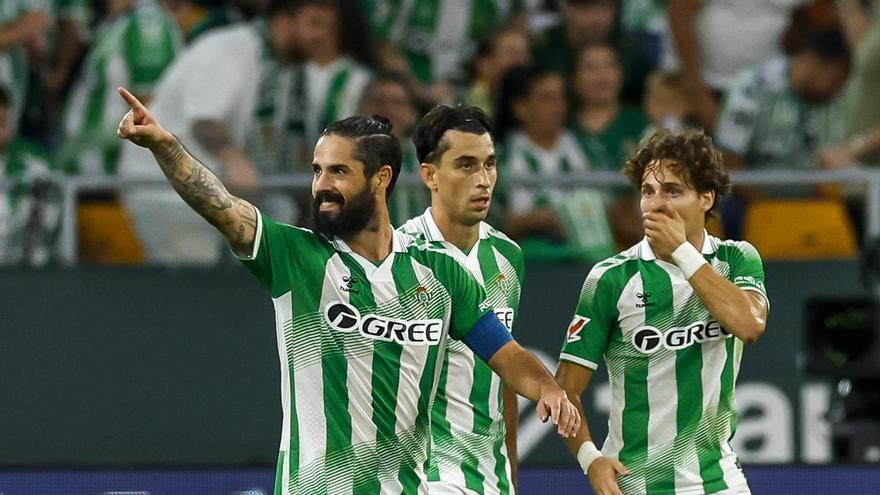 El Betis golea a Osasuna antes de recibir al Barcelona