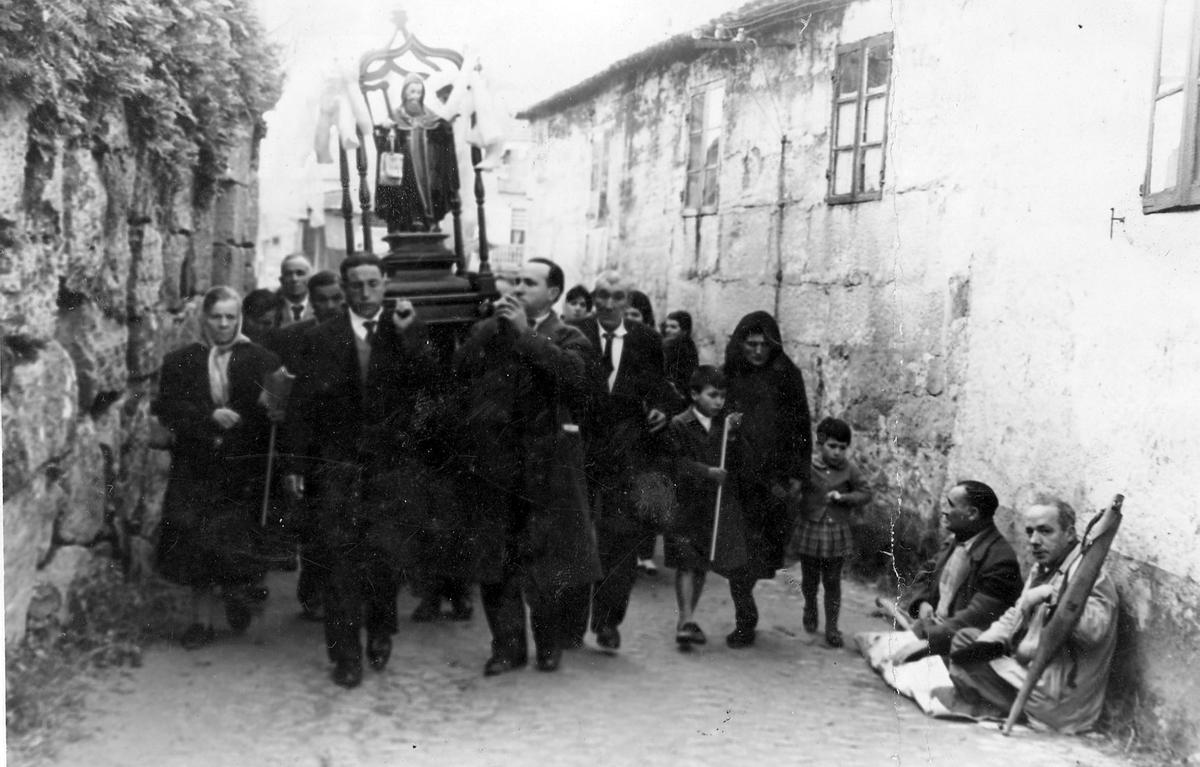 Año Nuevo... y de romería: San Amaro, As Candelas y San Blas