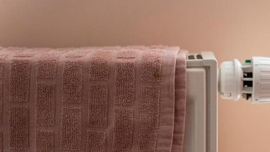 El consell de Jorge Morales sobre col·locar la roba sobre els radiadors