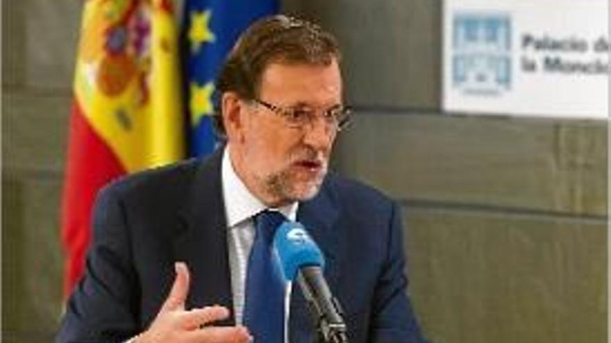 Rajoy, ahir, en una entrevista radiofònica.