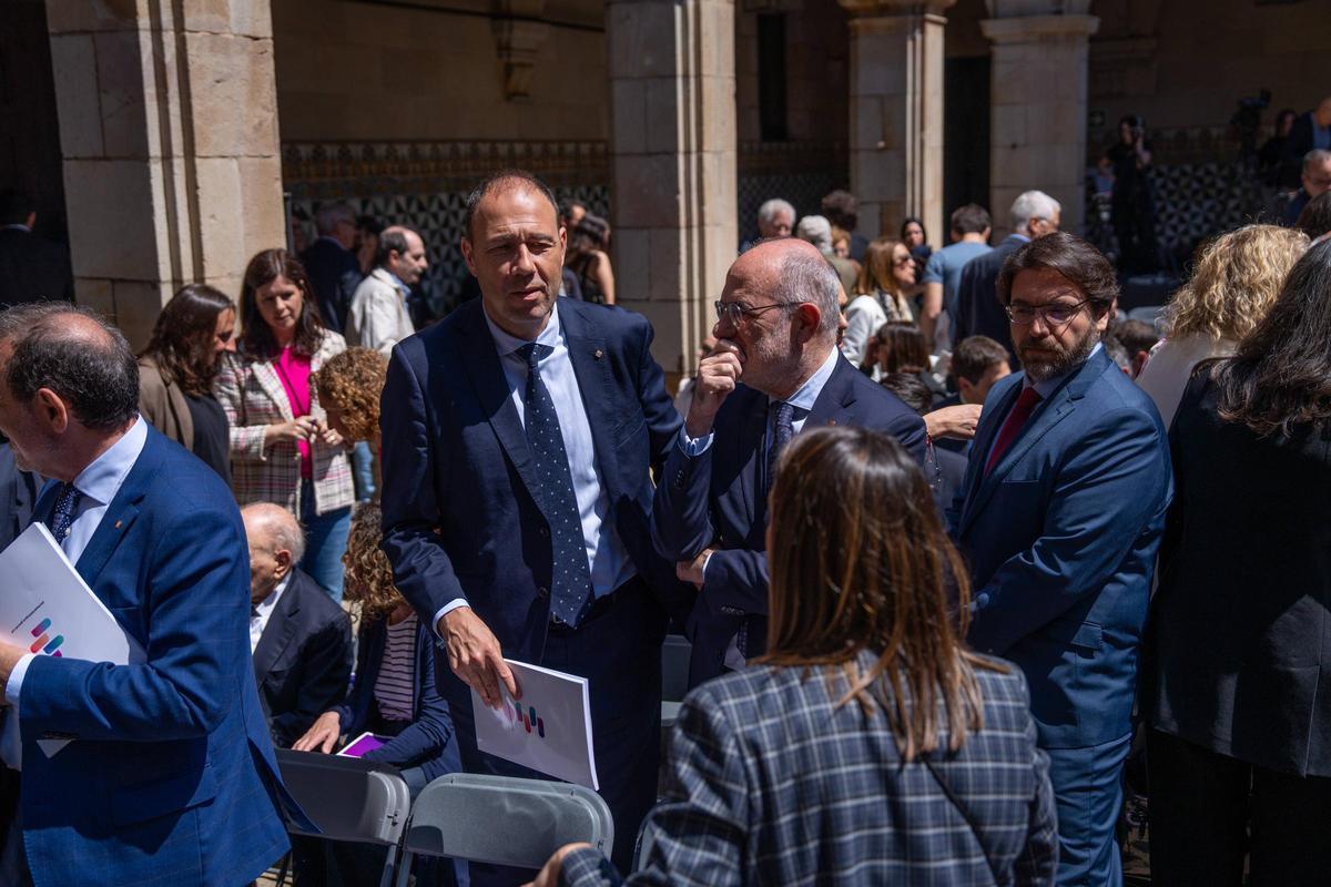 Acto de firma del Pacte Nacional per la Llengua