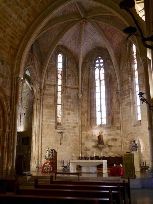 Nave principal de la iglesia, antiguo cine Sare