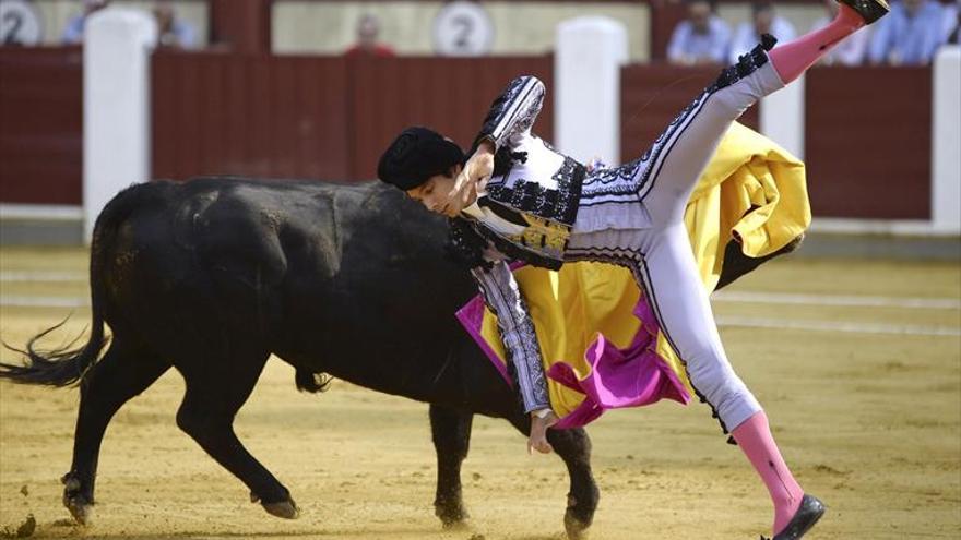 Dos orejas para Alejandro Talavante