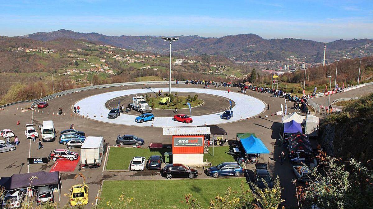 Las instalaciones de Cisvial, durante la celebración del Langreo Motor Festival.