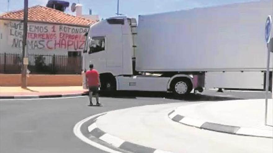 Obras Públicas anuncia el plan para reformar de la glorieta del Carmadai