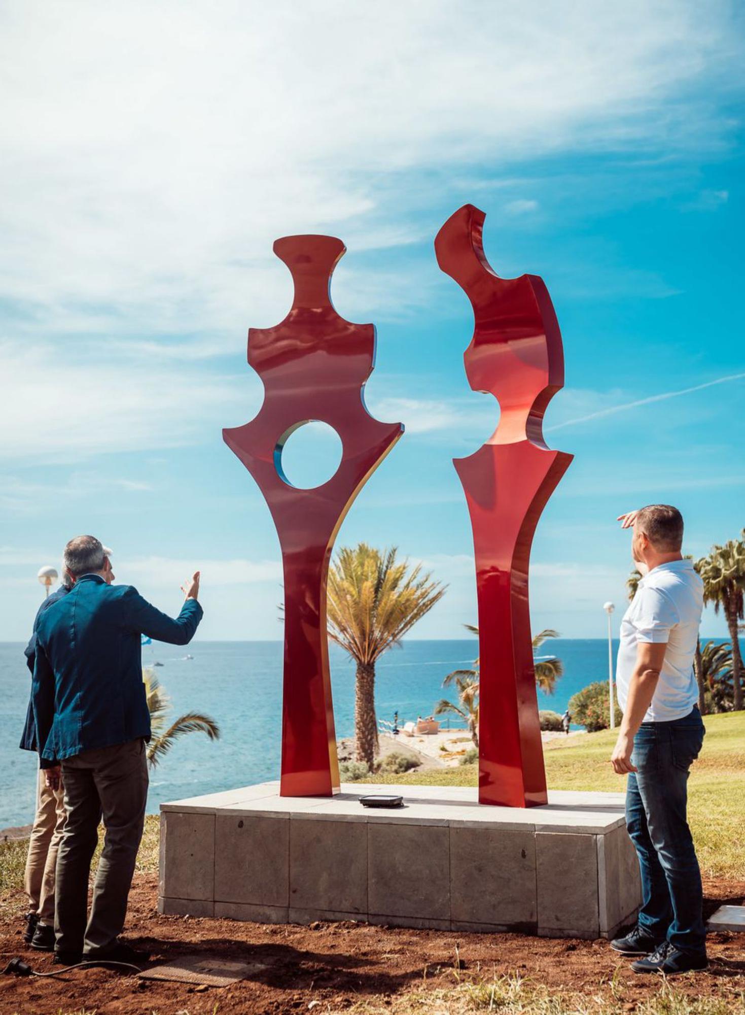 Inauguración de la escultura de Alejandro Tosco. | | E.D.