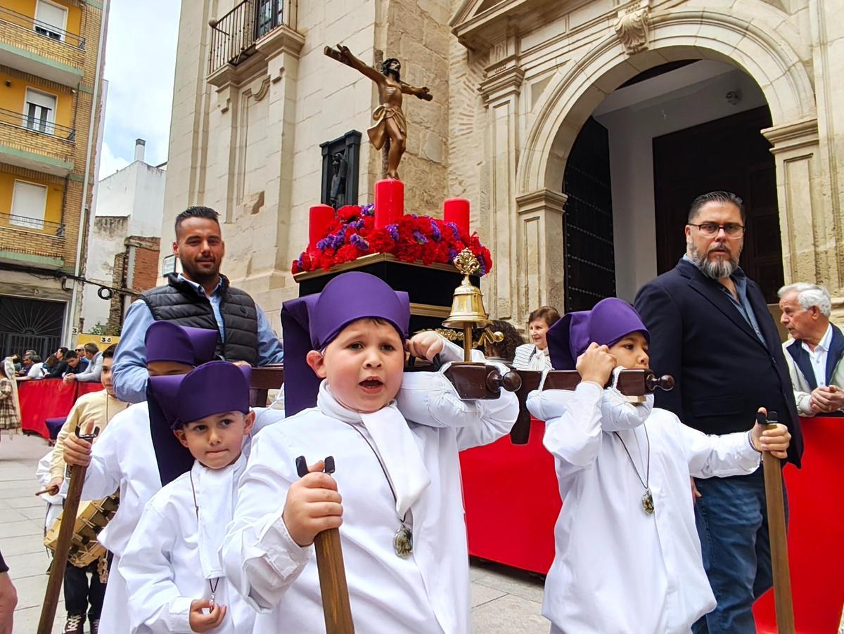 Los pequeños de Lucena y Villanueva de Córdoba disfrutan de la Semana Santa chiquita