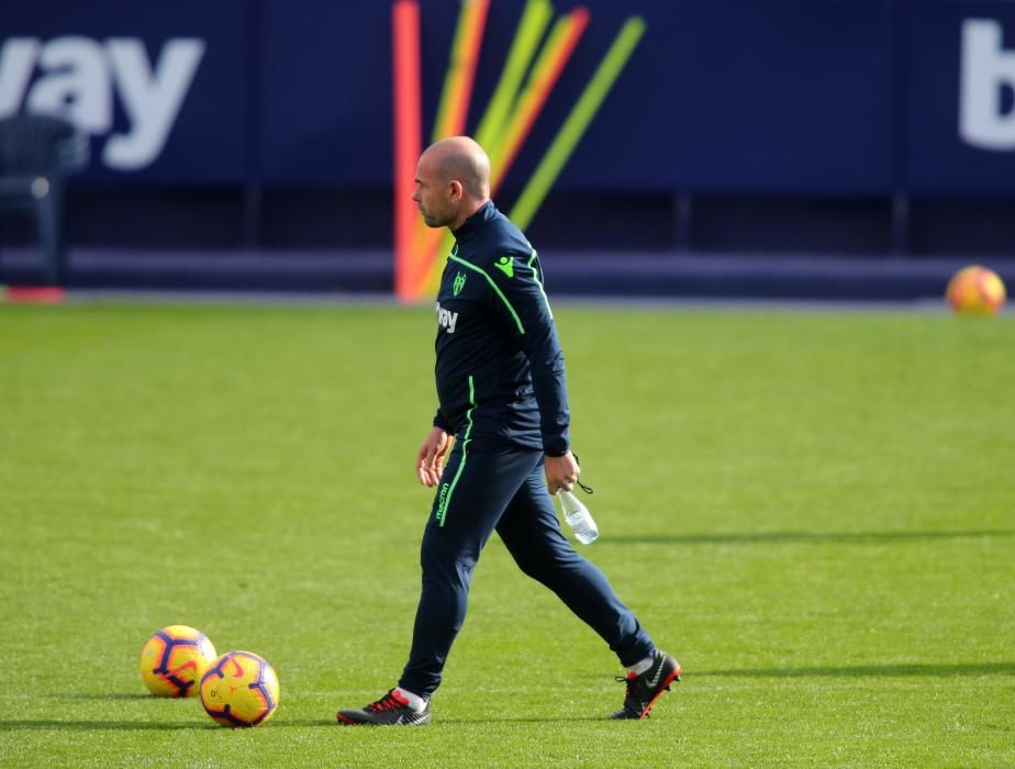 Gran ambiente en el entrenamiento del Levante UD