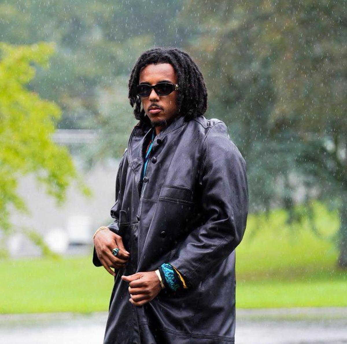 Koundé en su llegada a Clairefontaine.