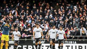 Resumen, goles y highlights del Valencia CF 3 - 2 RCD Espanyol a de la jornada 21 de LaLiga EA SPORTS