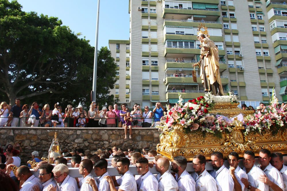 El barrio de El Palo, volcado con la procesión de la Virgen del Carmen.