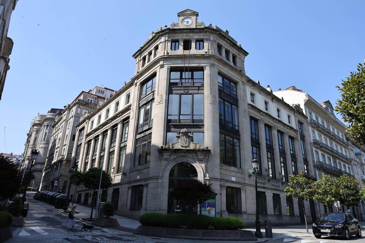 Edificio de Correos, en la Alameda.