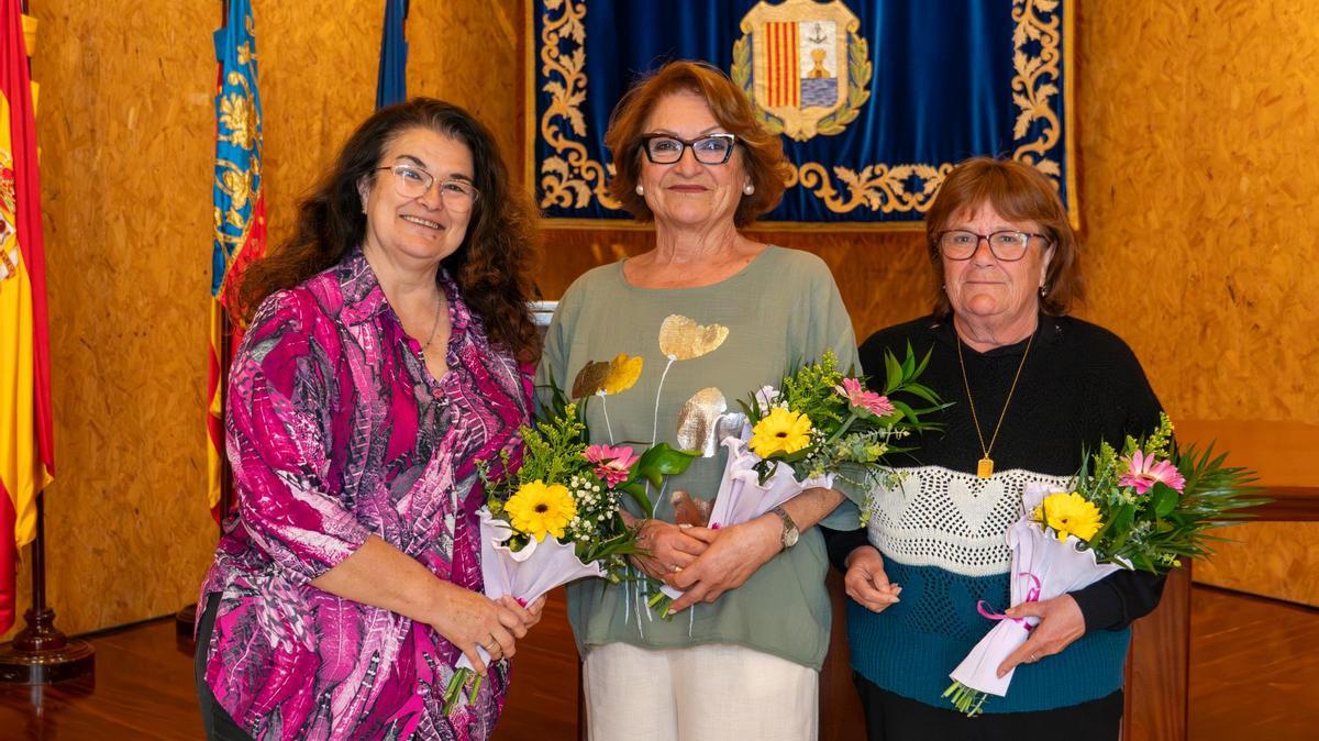 Tres mujeres aspiran a ser la Reina de la Tercera Edad de las próximas Fiestas de Santa Pola