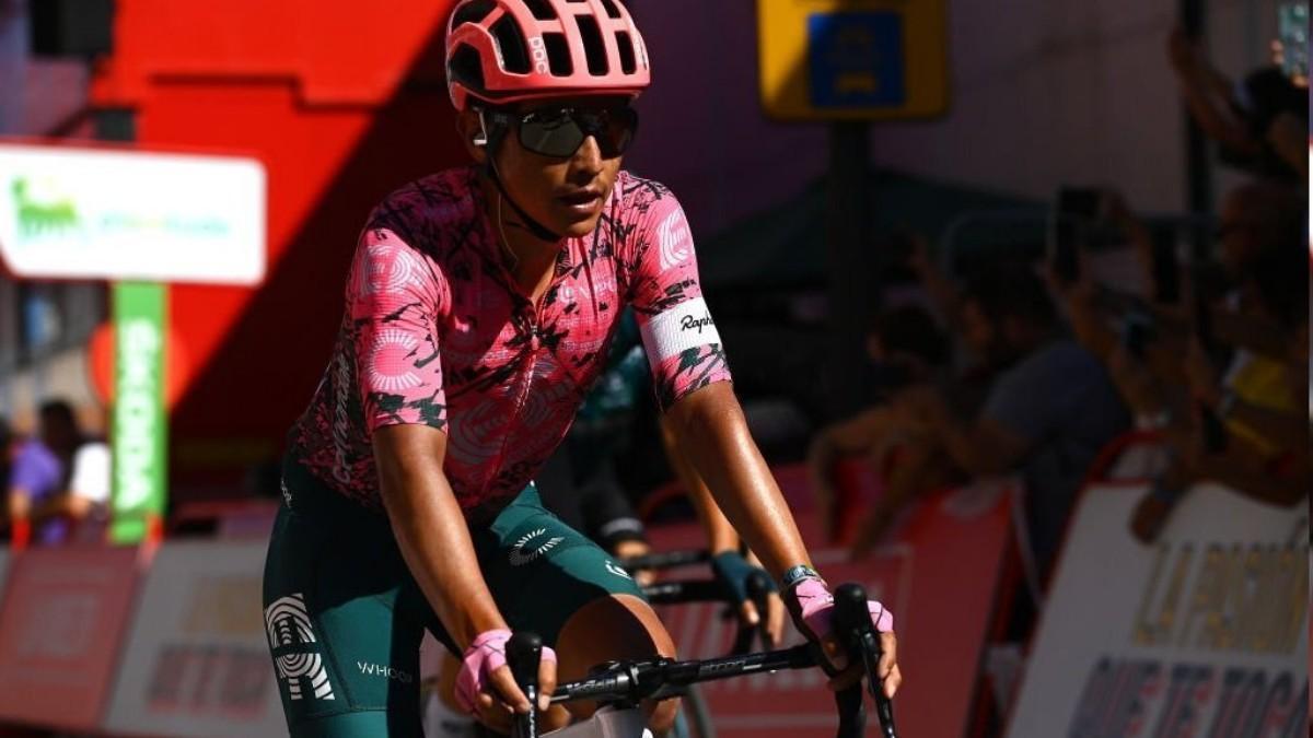 Esteban Chaves abandona La Vuelta