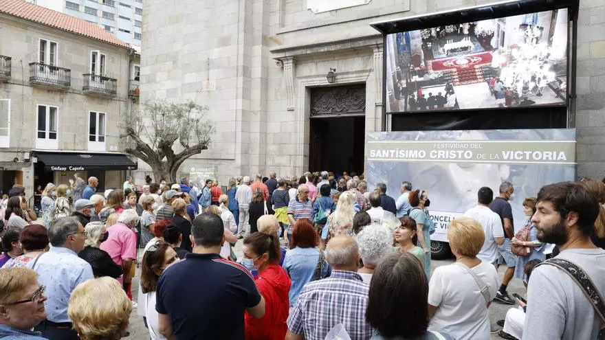 La procesión del Cristo se reivindica como la más multitudinaria