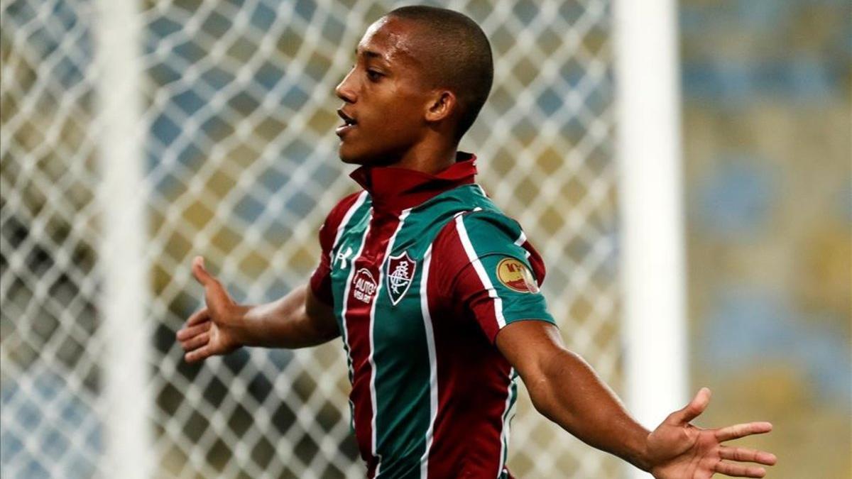 Fluminense se queda en la máxima división de Brasil