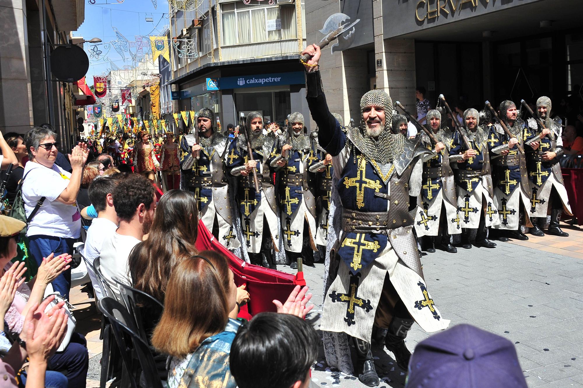 Fiestas de Moros y Cristianos en Petrer , Entrada Cristiana