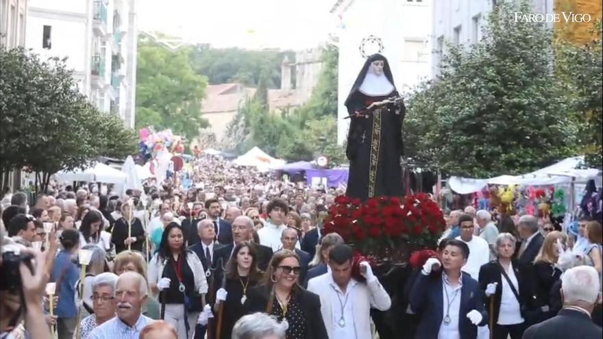 Vilagarcía celebra la procesión de Santa Rita