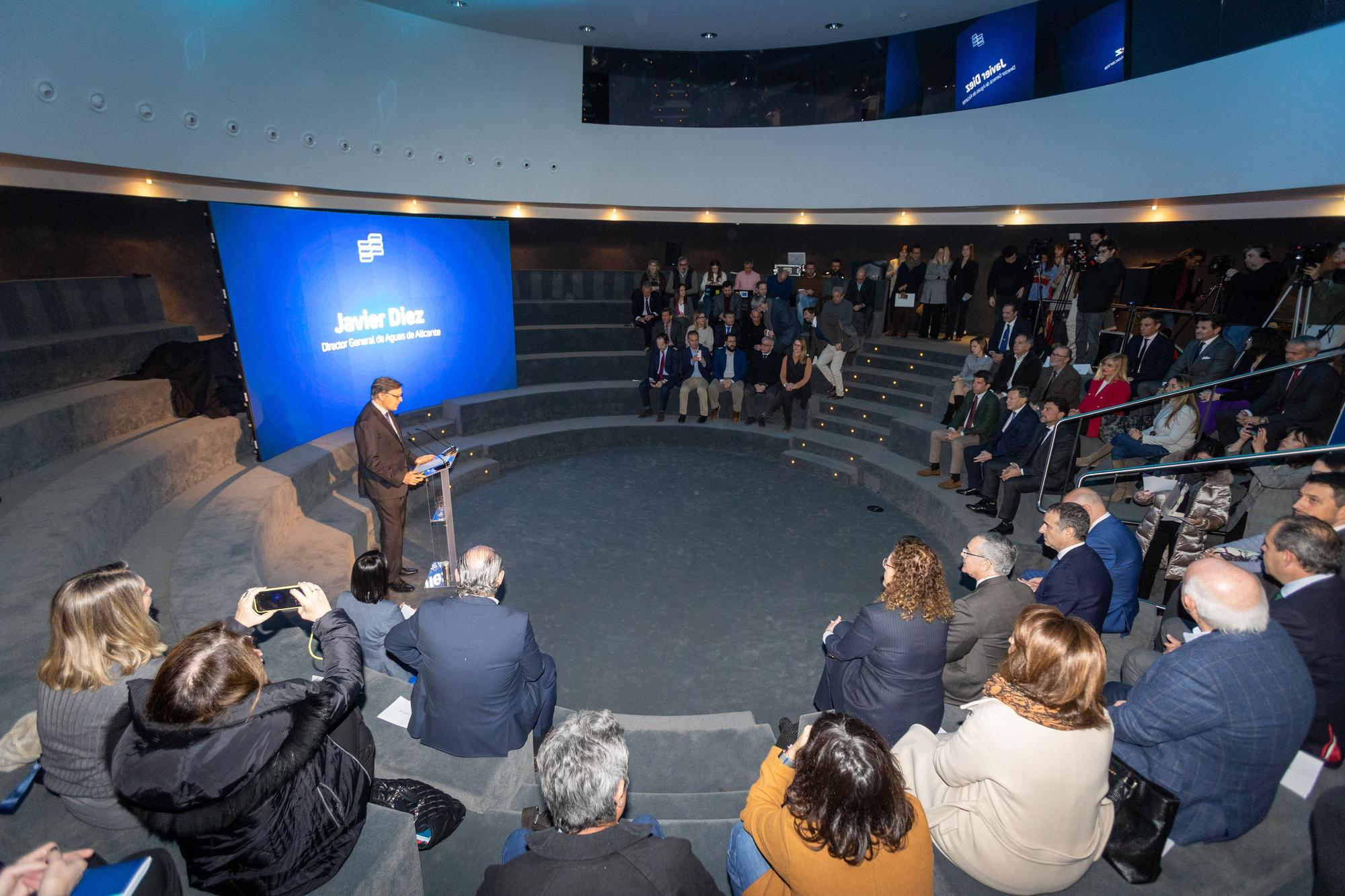 Aguas de Alicante, primera empresa de la Comunidad Valenciana en presentar su identidad corporativa en el metaverso