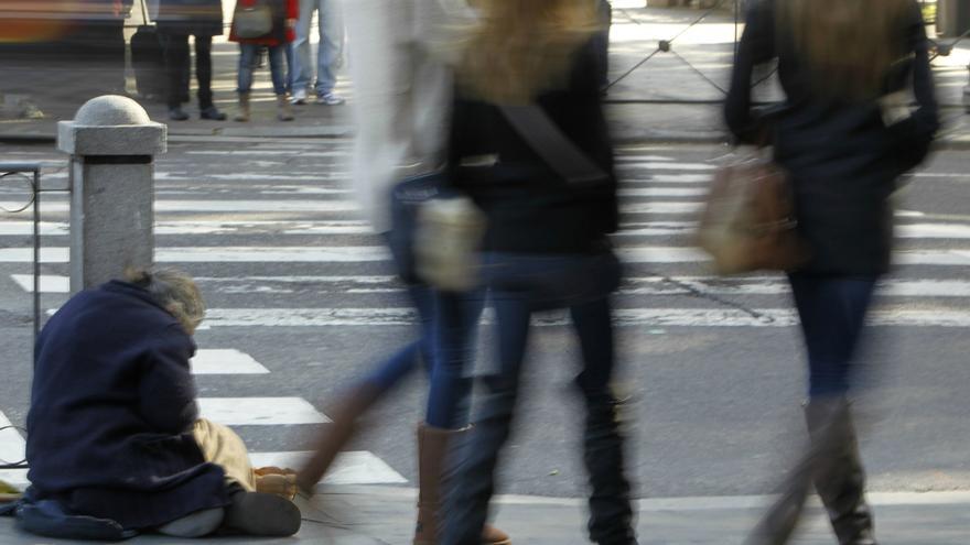 Las personas más pobres viven cuatro años menos.