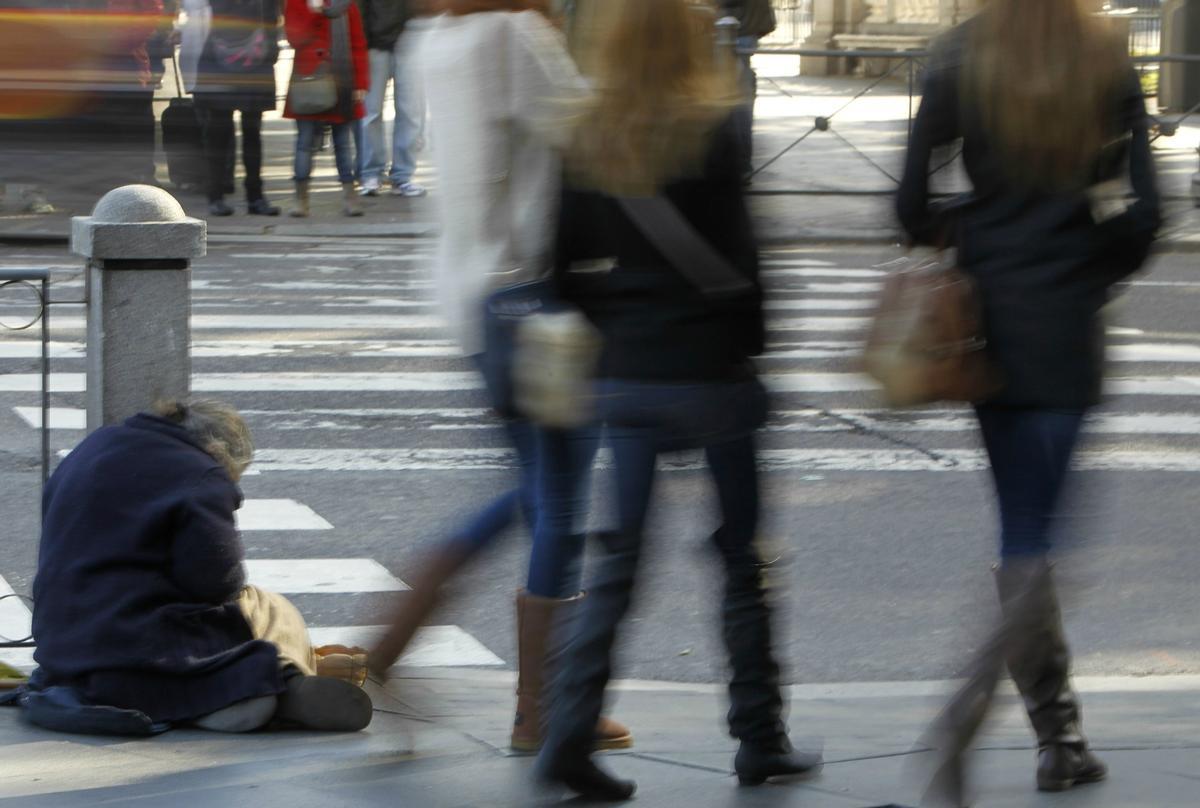 Las personas más pobres viven cuatro años menos.