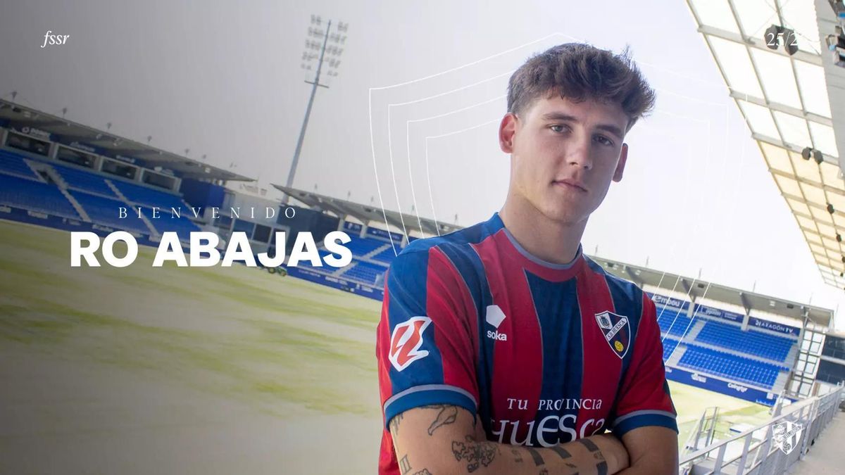 Ro Abajas, en su anuncio oficial como nuevo jugador del Huesca