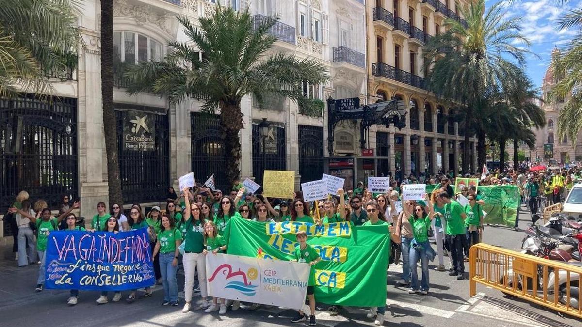 La expedición de Xàbia en la manifestación en València