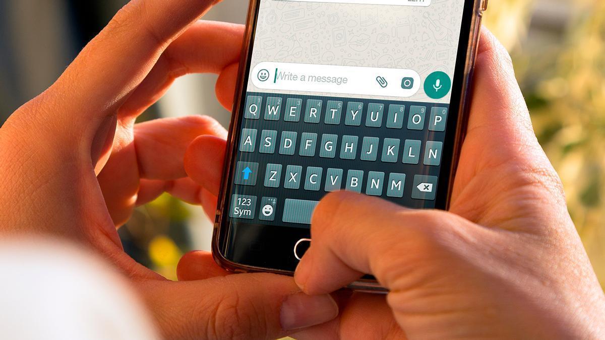 Whatsapp Así Puedes Ocultar Tu Escribiendo En Whatsapp No Sabrán Que Estás Contestando 5049