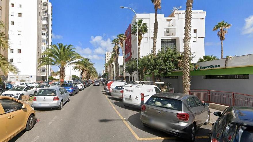 Dos encapuchados amenazan con una pistola a la empleada de una panadería en Las Palmas de Gran Canaria