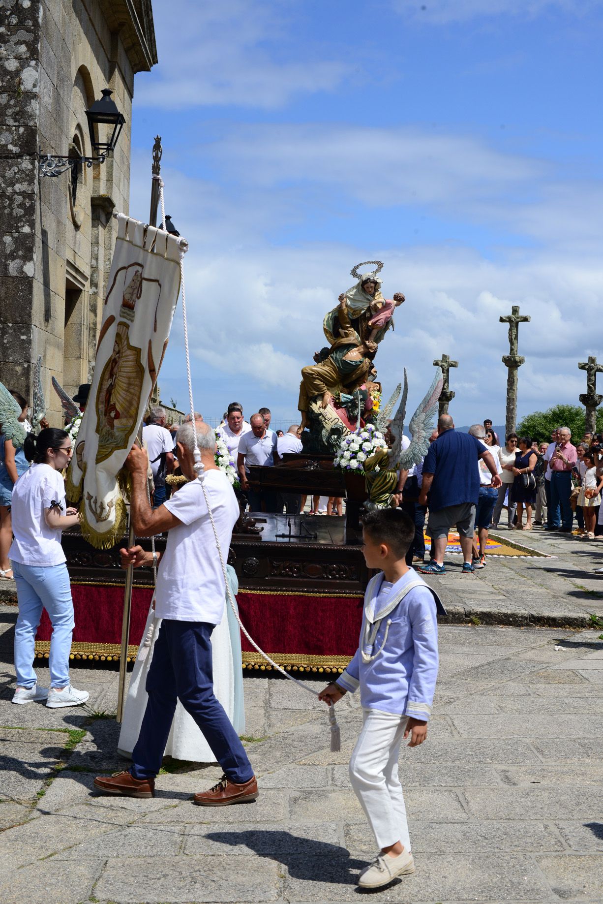 Las celebraciones en honor a la Virgen del Carmen en O Morrazo. La procesión en Bueu