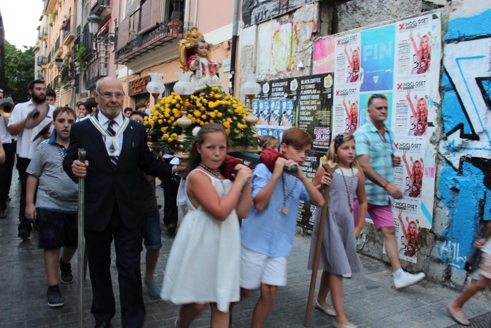 Procesión en el Barrio del Carmen y "cant de la carxofa"