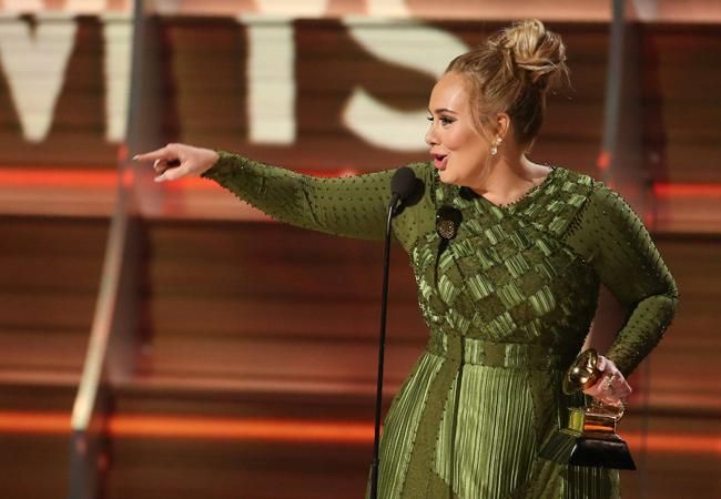 Premios Grammy, Adele en el escenario