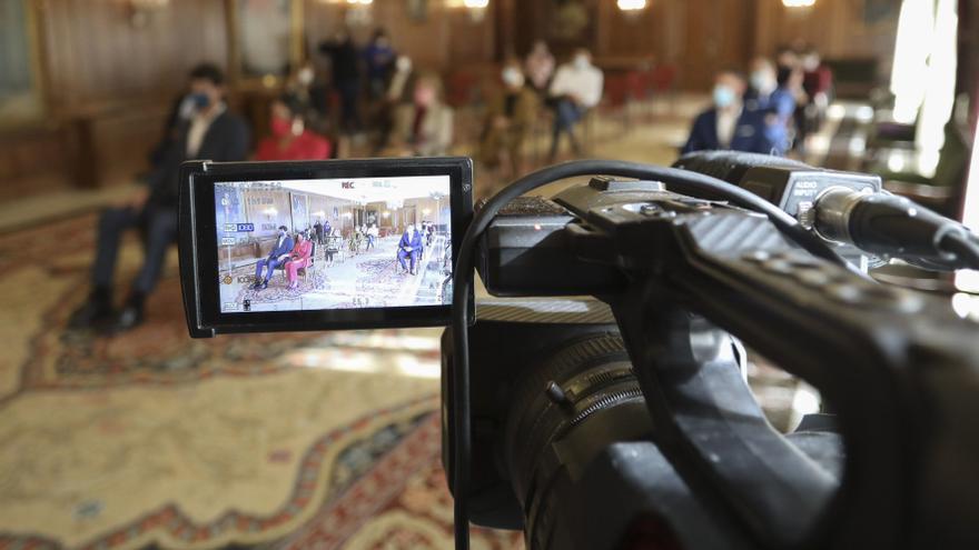 La boda que lucha contra el Covid en Avilés