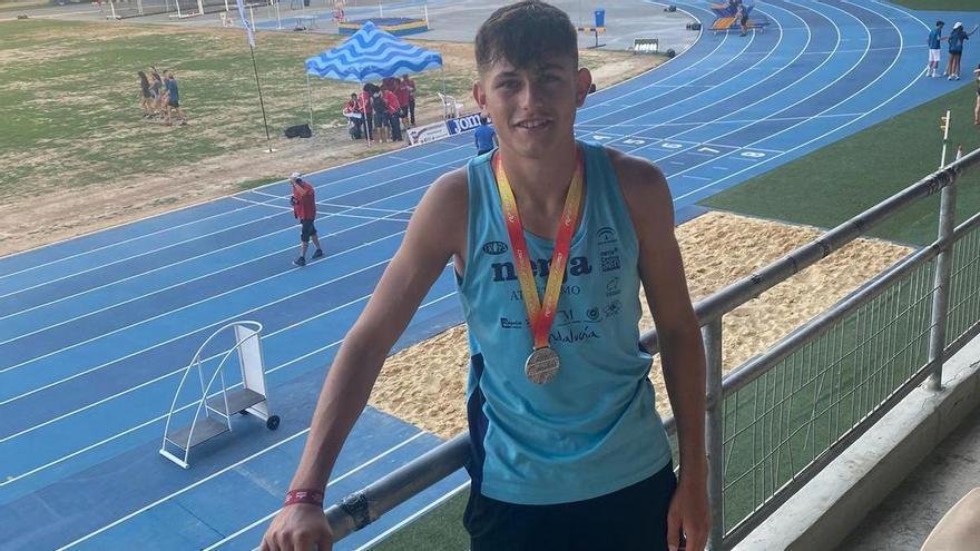 El alhaurino Salva García se proclama campeón de España Sub-18 de Decatlón