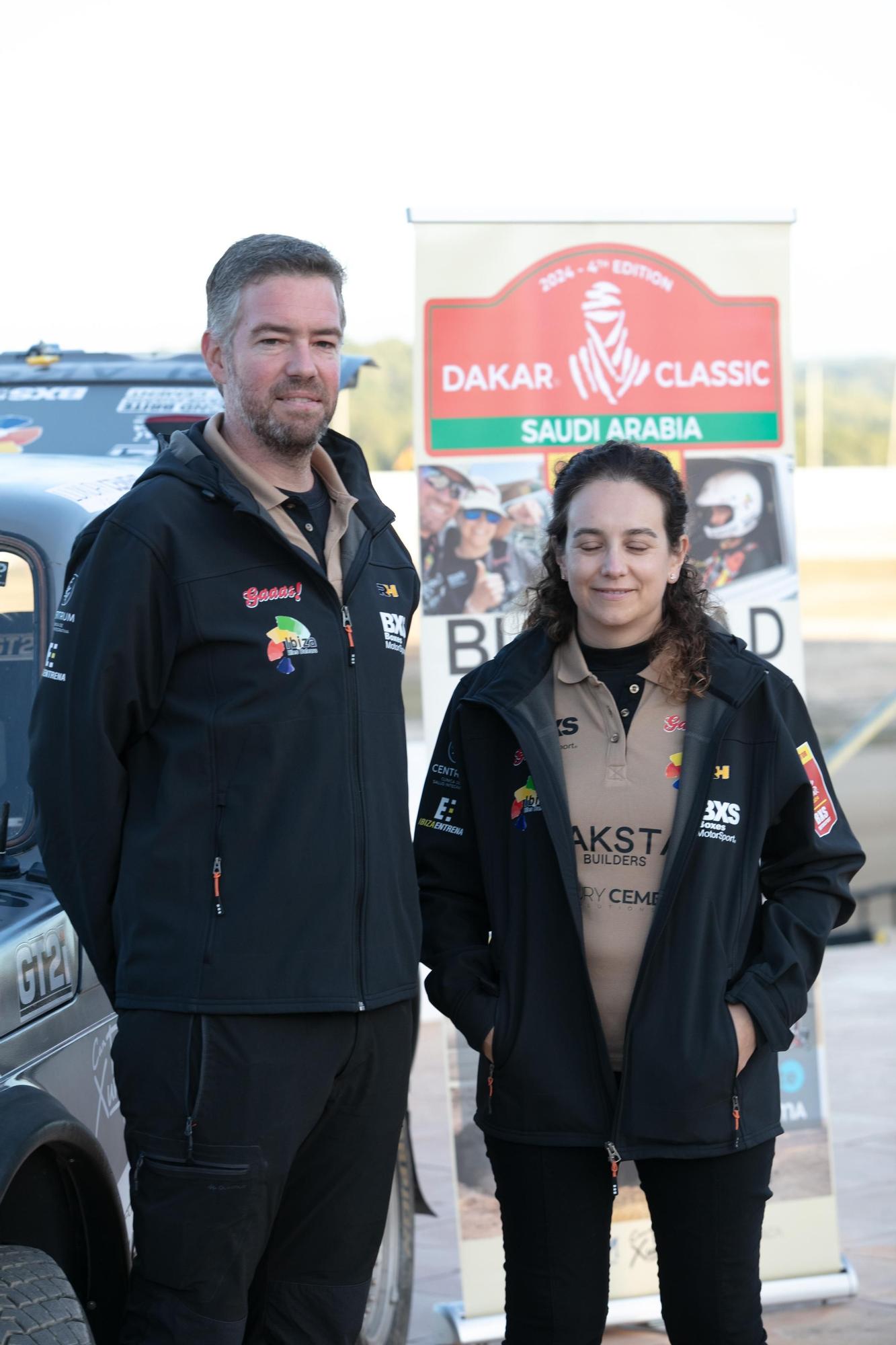 Descubre las fotos de la presentación de los corredores del Dakar en el hipódromo de Sant Rafel