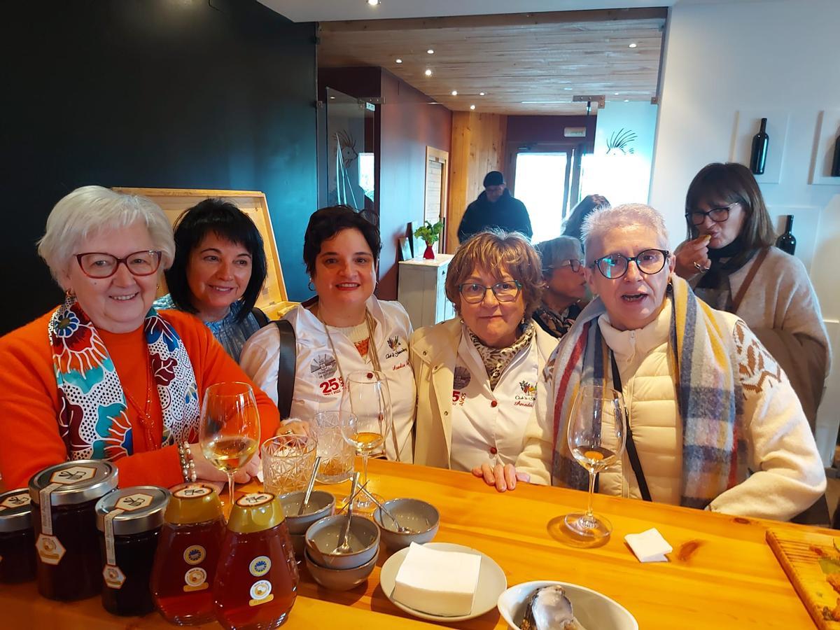 En imágenes: el Club de Guisanderas recorre el Occidente en una intensa jornada En imágenes: el Club de Guisanderas recorre el Occidente en una intensa jornada