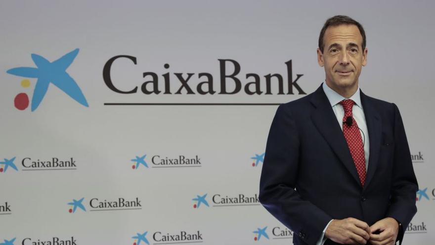 CaixaBank gana un 17 % más con 1.573 millones tras el recorte de costes