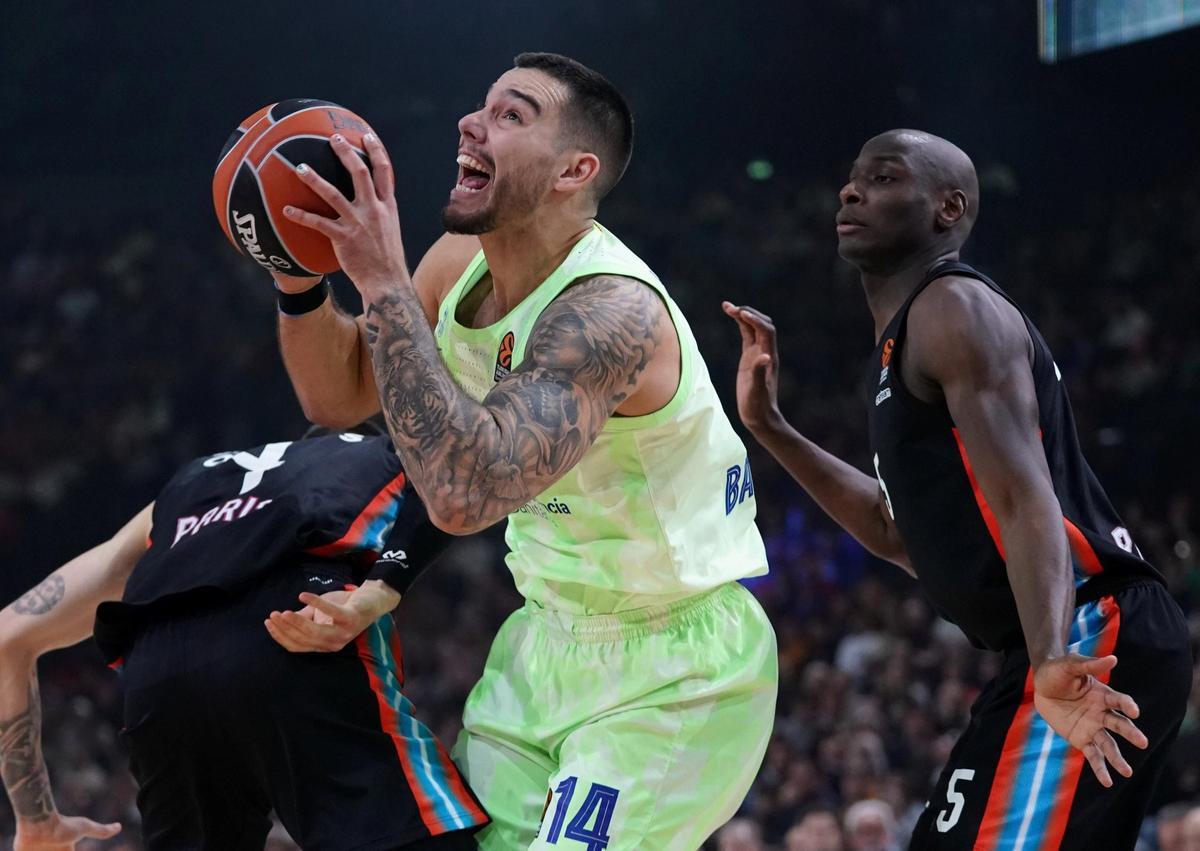 Willy fue uno de los destacados del Barça ante el París Basketball
