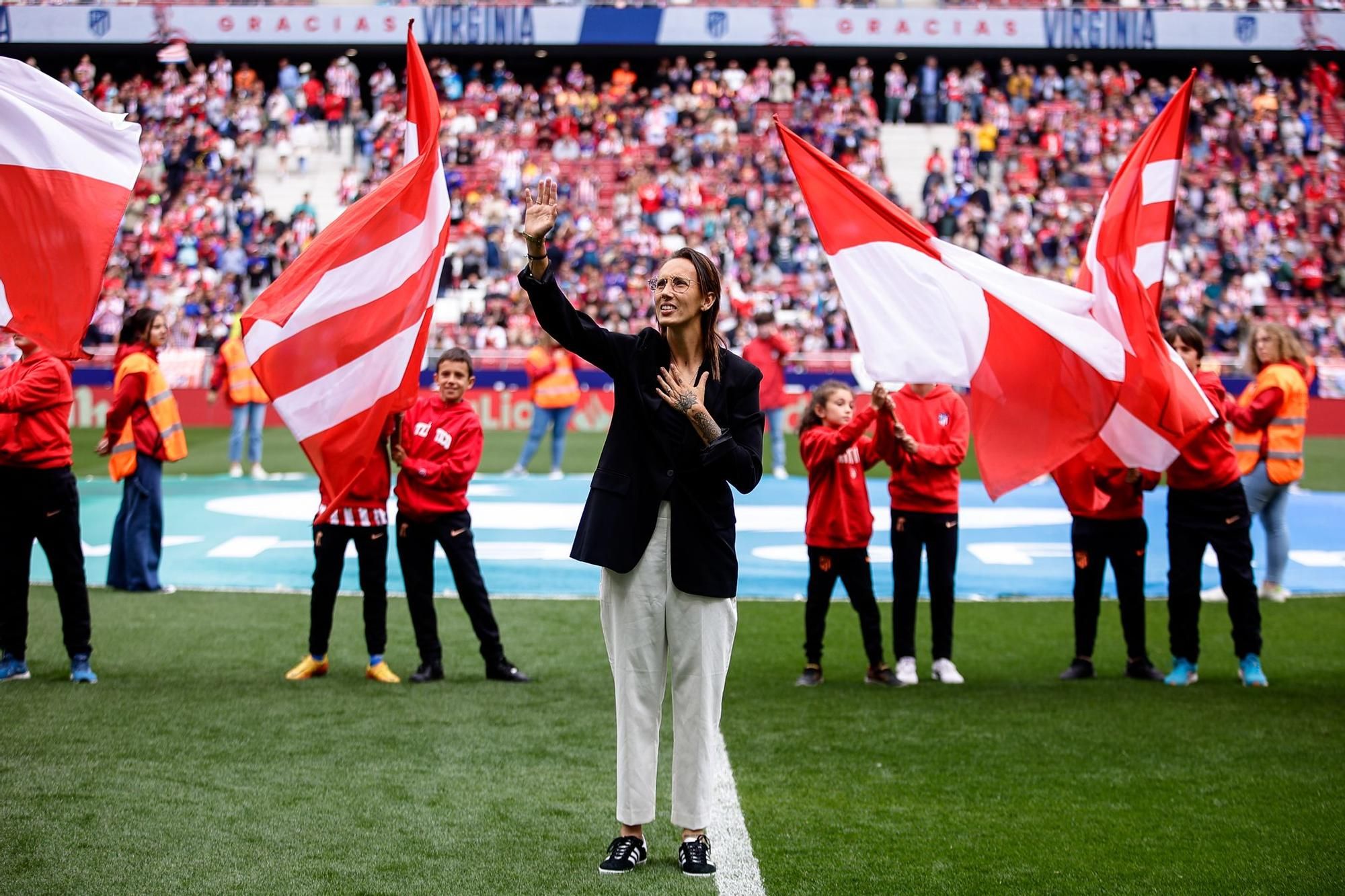 Virginia Torrecilla anuncia su retirada del fútbol