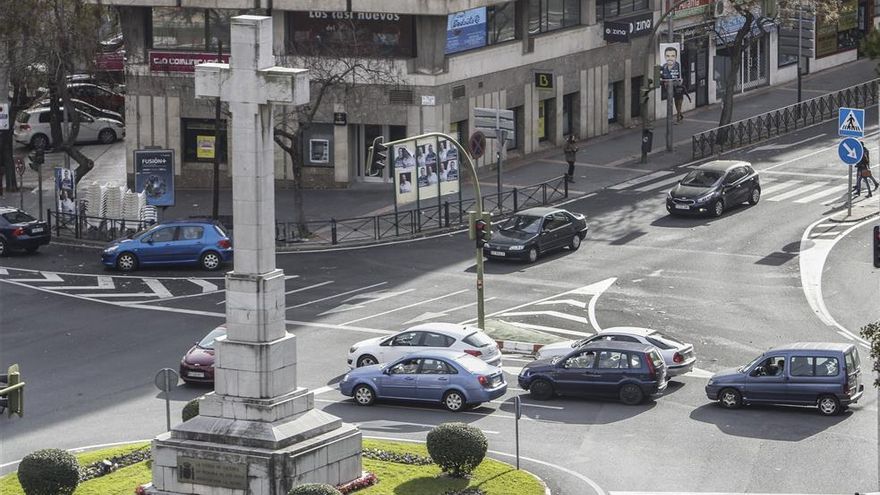 Cáceres debe retirar la Cruz de los Caídos