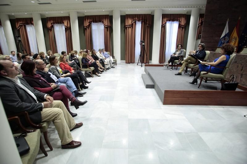 Avances y retos de la igualdad de género" | 05/03/2020 .Parlamento de Canarias   | 05/03/2020 | Fotógrafo: María Pisaca Gámez