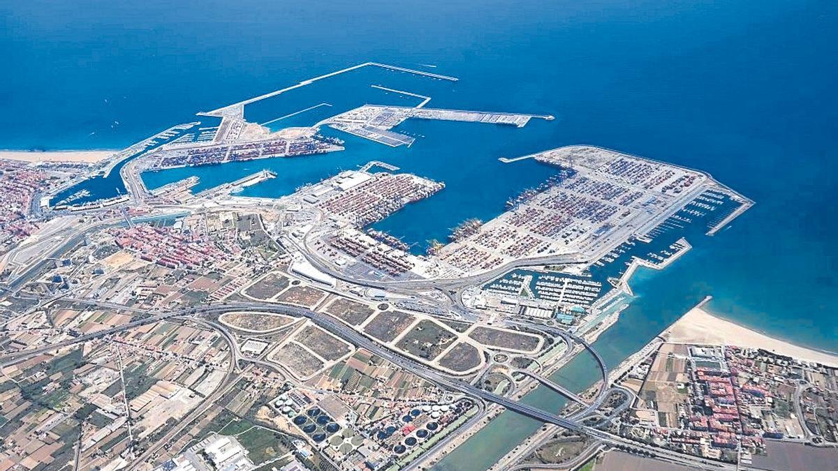 El ayuntamiento y la Generalitat sopesan comprar y regenerar parte de la Zona Logística del Puerto