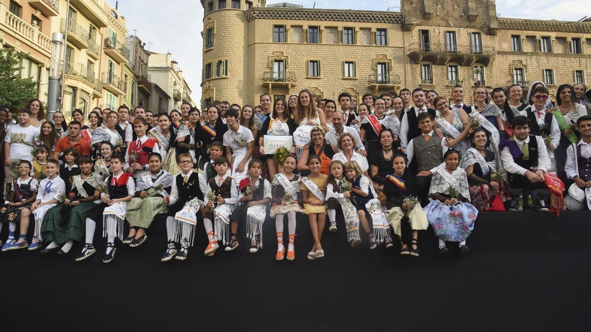 La proclamació de la pubilla i l'hereu de Manresa se'n va a la plaça ...