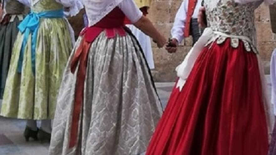 Folklore: Balls al recer del Montgó