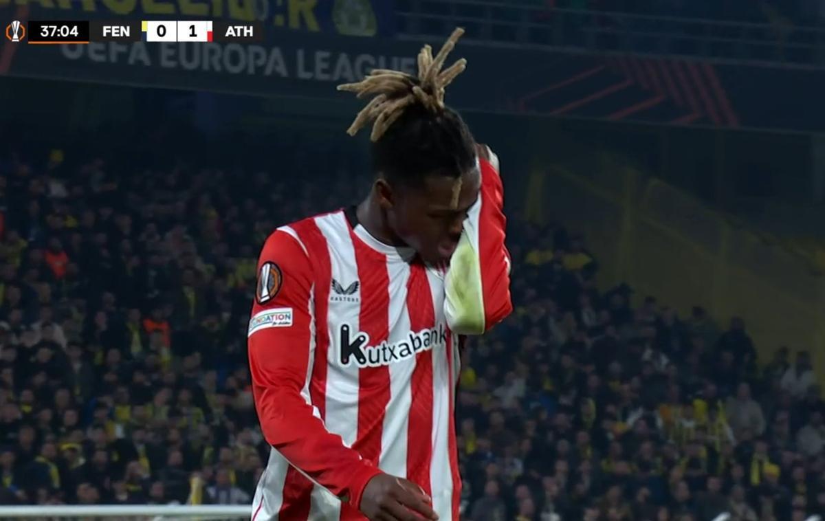 Nico Williams se marcha llorando