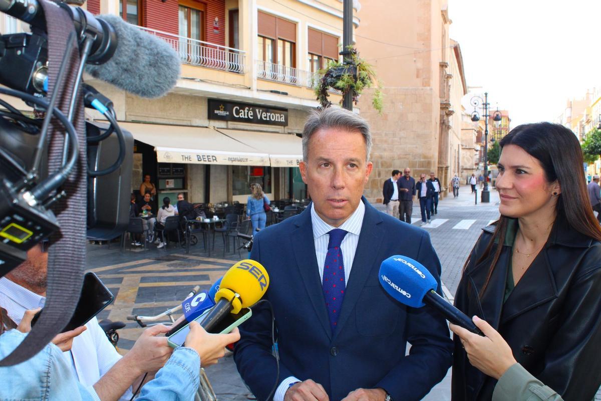 Fulgencio Gil durante su comparecencia.