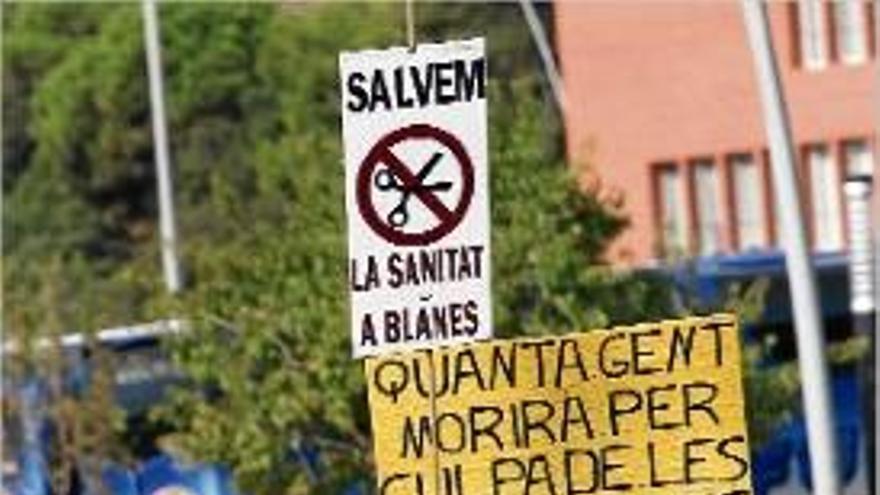 Manifestació a Blanes en contra de les retallades, l&#039;octubre del 2011.