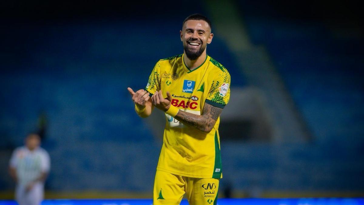 Paolo Fernandes celebra un gol con el Al-Khaleej en esta temporada.