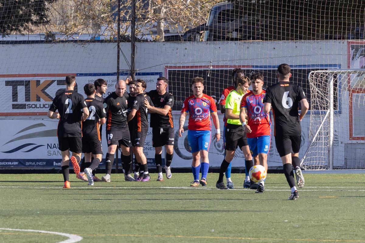 Todas las imágenes de Portmany vs Platges de calvia de Tercera RFEF