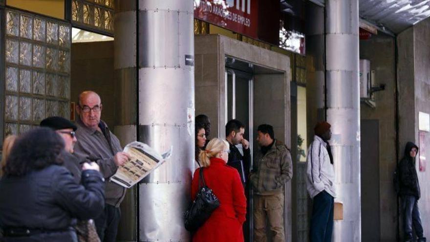 El desempleo desciende en Aragón 1.550 personas en diciembre